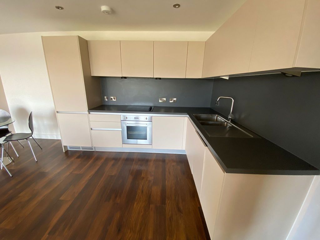 Property photo 3 of 21