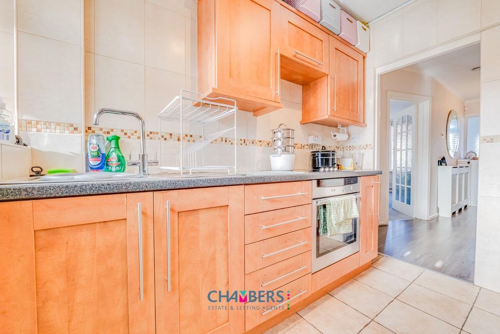 Property photo 3 of 38 Kitchen