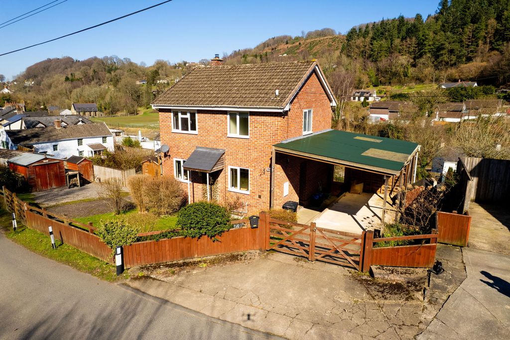 Property photo 1 of 22