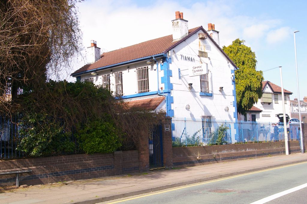 Property photo 1 of 7