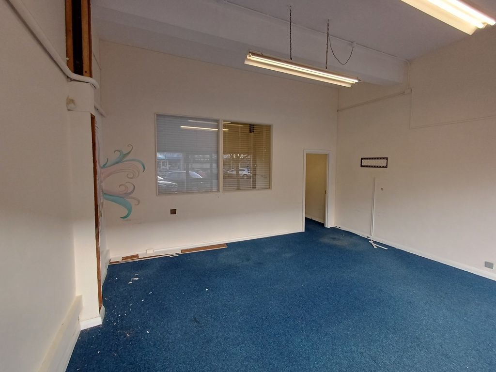 Property photo 2 of 5 Photo 1