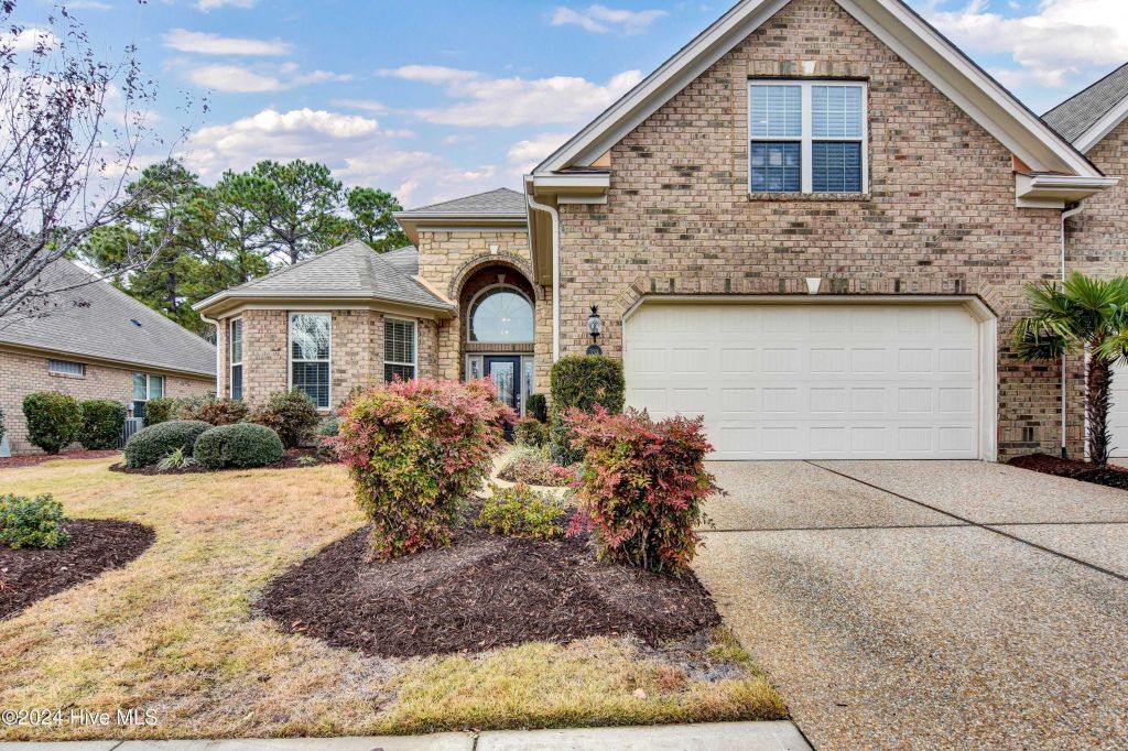 Property photo 1 of 31