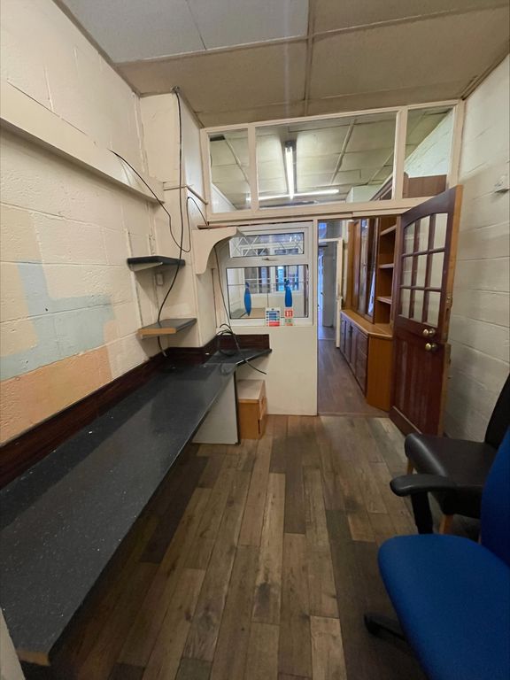 Property photo 3 of 8