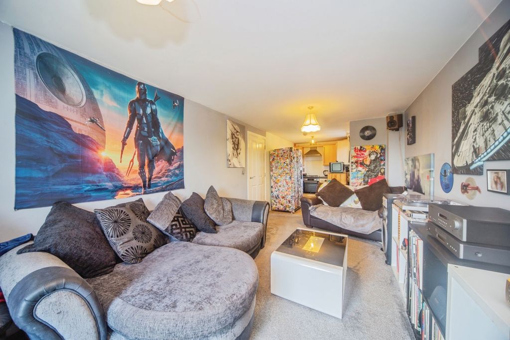 Property photo 3 of 14 Pbox-Img.Jpg