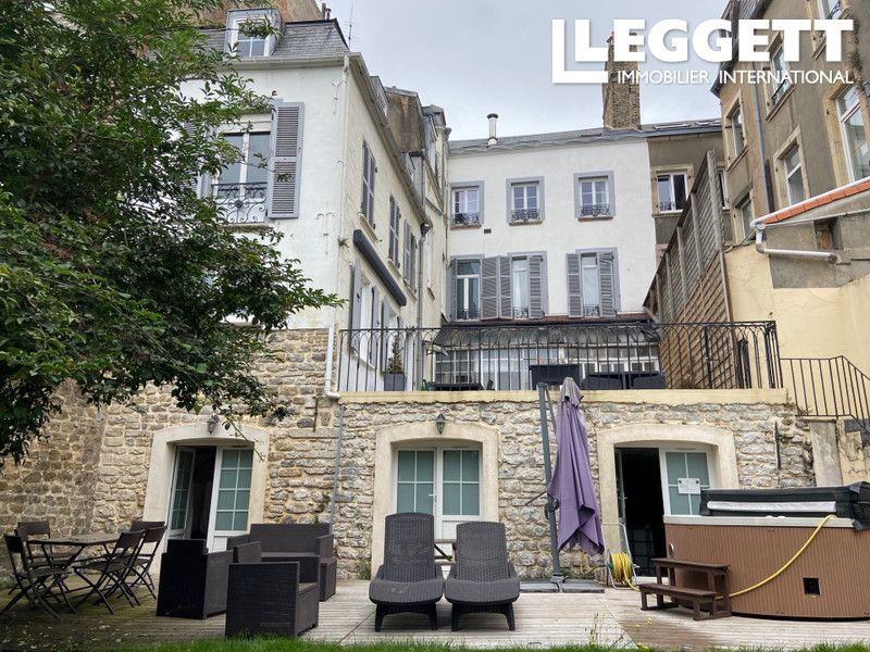 Property photo 1 of 9