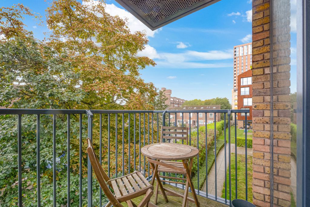 Property photo 2 of 13 Xzomzja7