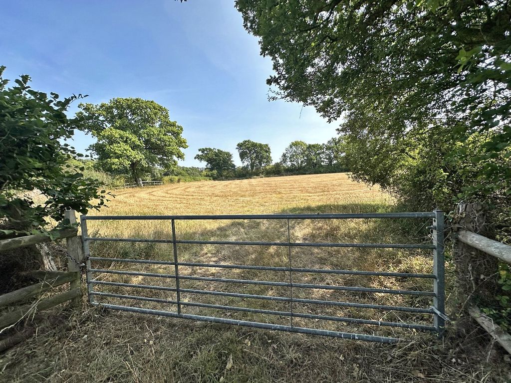 Property photo 1 of 7 Picture No. 07