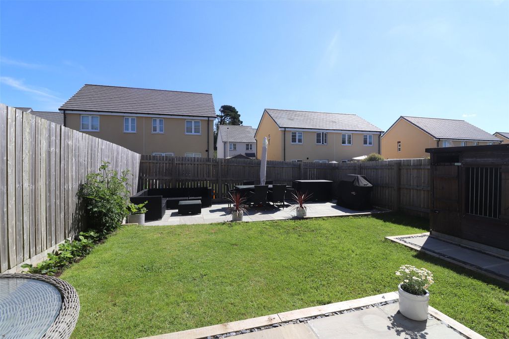 Property photo 3 of 15 Picture No. 03