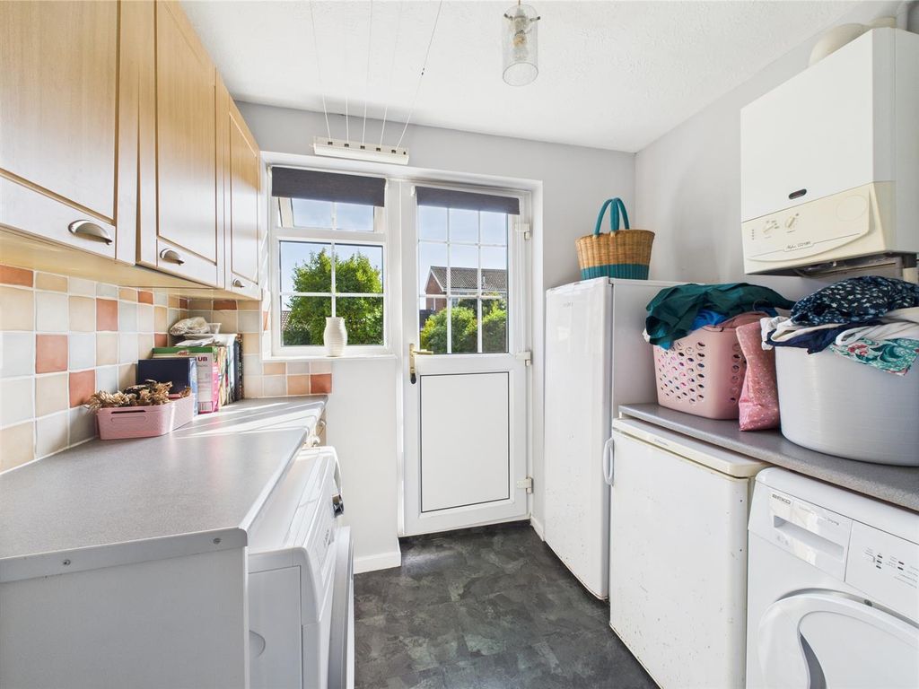 Additional image 12 of 4 bed detached house for saleChatsworth Avenue, Telscombe Cliffs, Peacehaven BN10