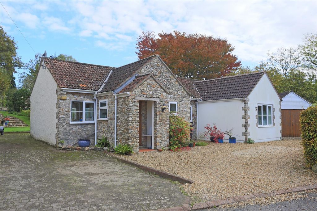 Property photo 1 of 12 Derb4755.Jpg