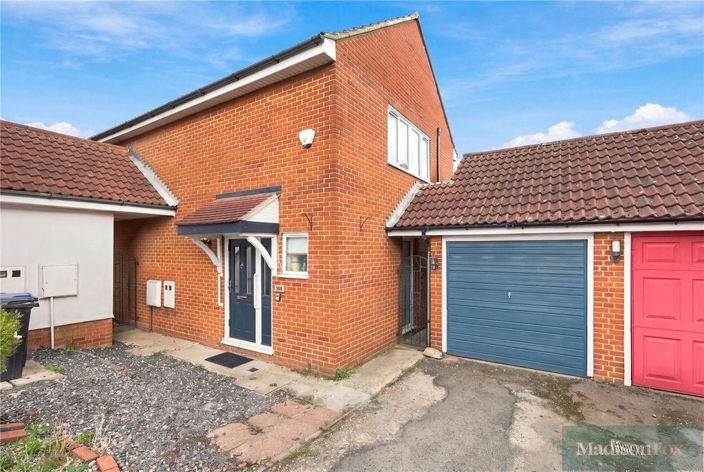 Property photo 1 of 35 Picture No. 07