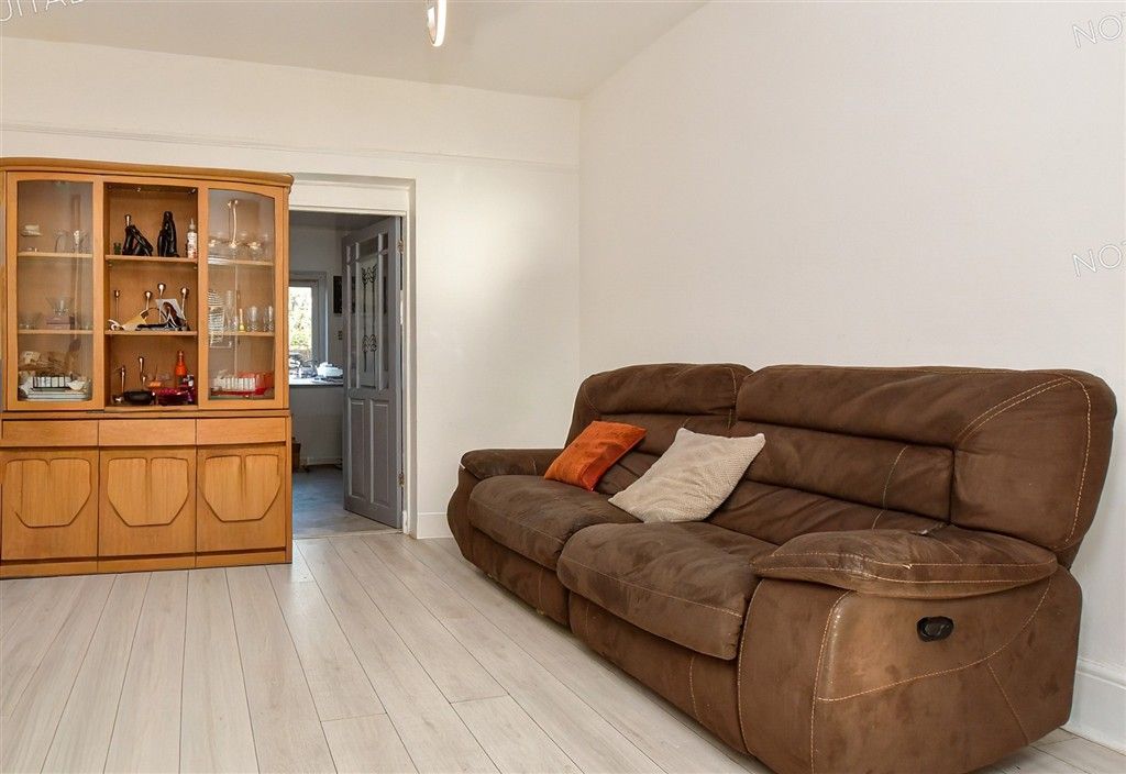 Property photo 1 of 9 Living Room