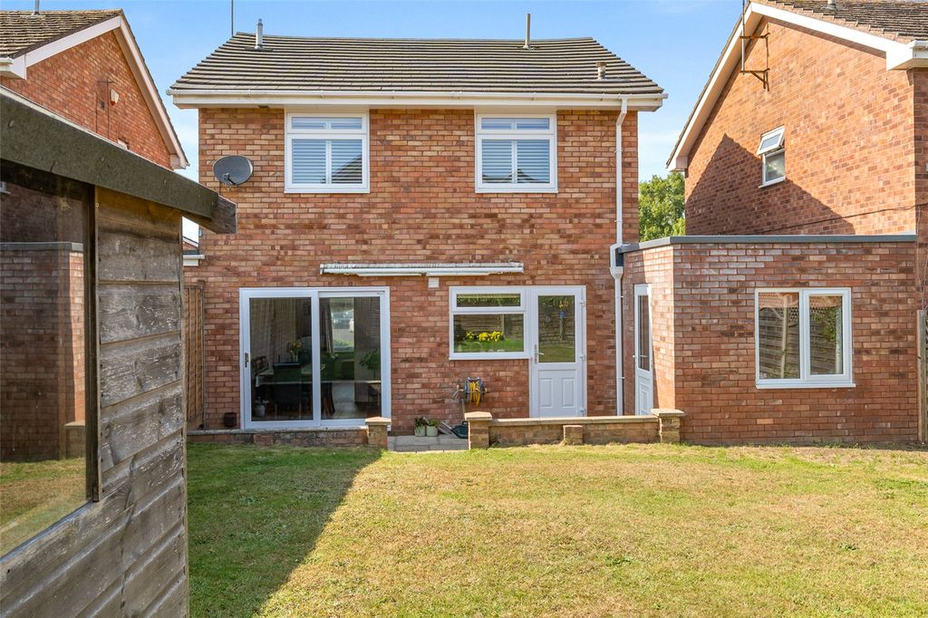 Property photo 2 of 18 Picture No. 22