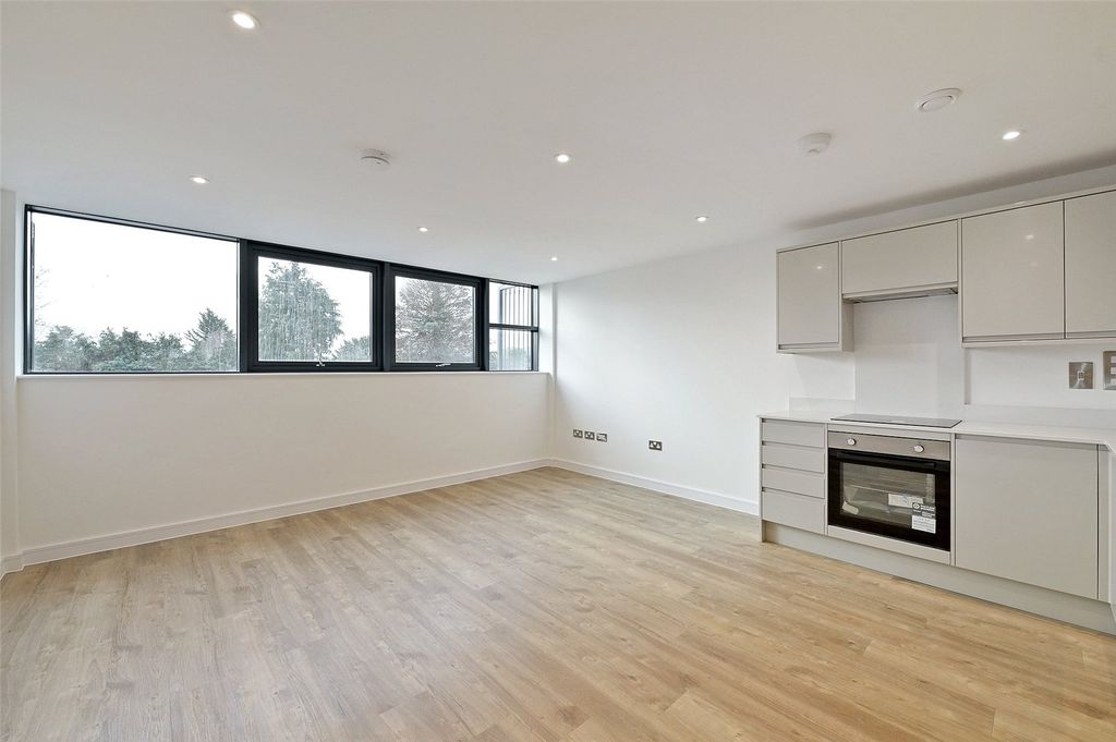 Property photo 1 of 6 Reception Room