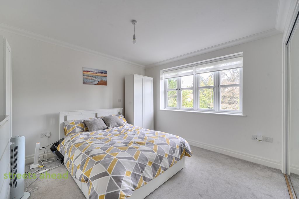 Property photo 3 of 21 0614721c-428c-451...