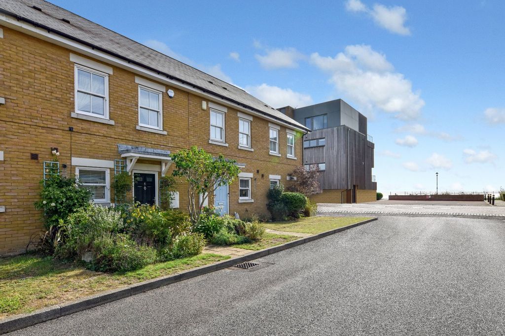 Property photo 1 of 42 Picture No. 47