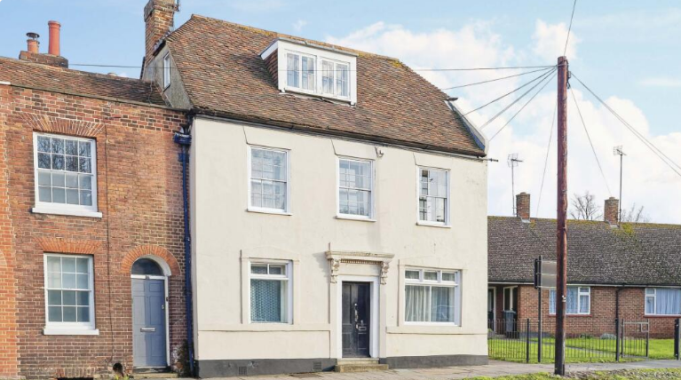 Property photo 1 of 4