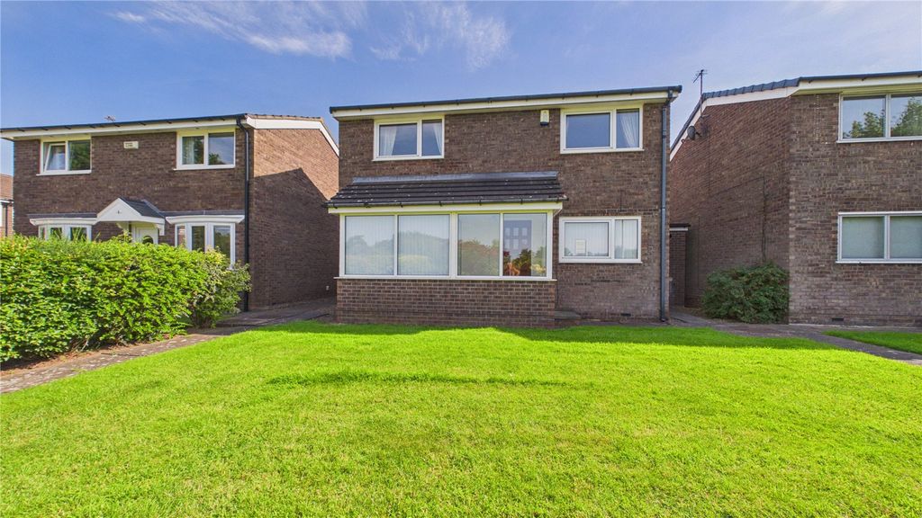 Property photo 1 of 24 Picture No. 34