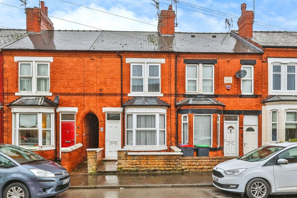 Property photo 1 of 15