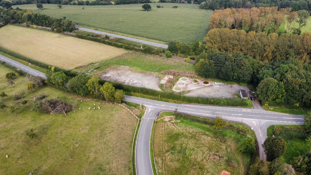 Property photo 1 of 6 Land