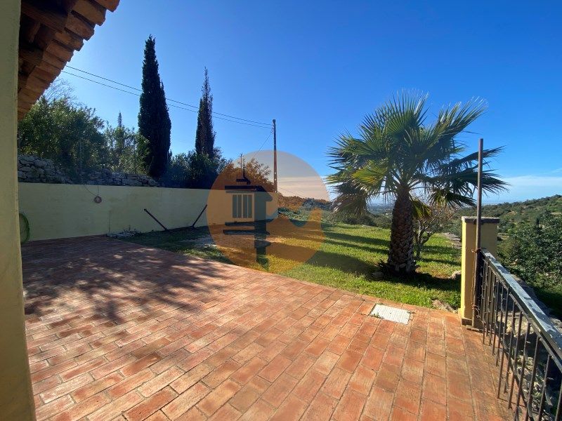 Property photo 1 of 60