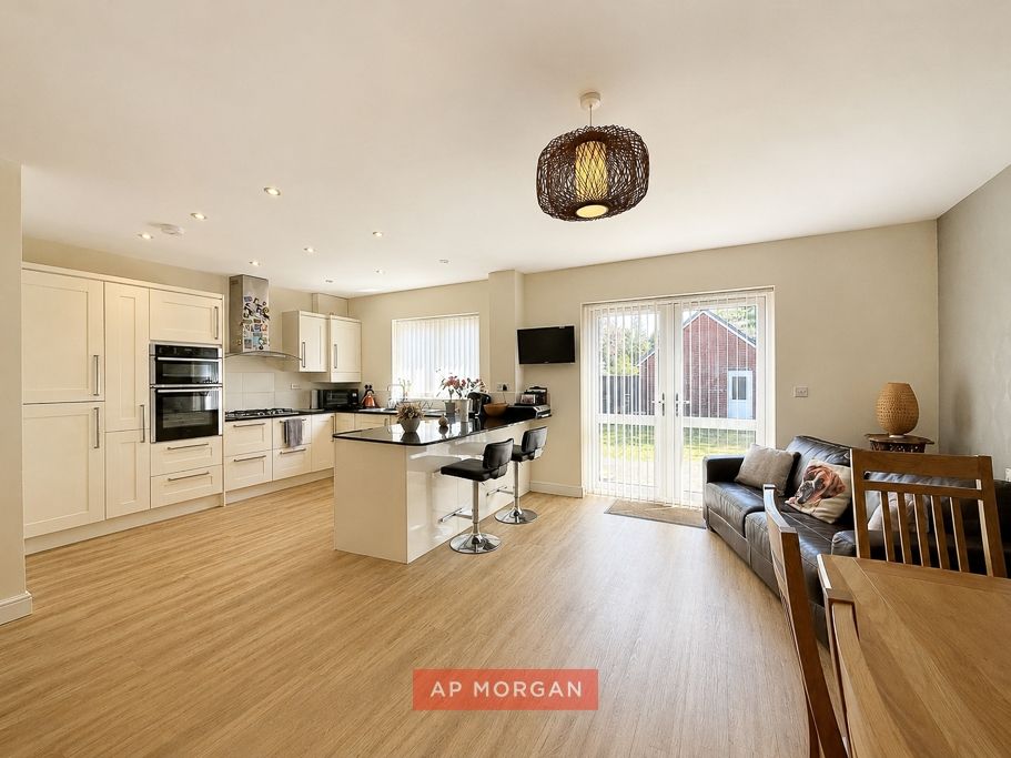 Property photo 2 of 20 Picture No. 01