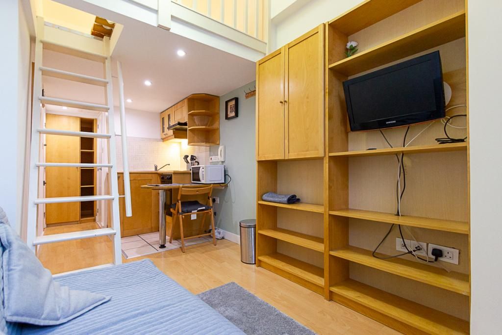 Property photo 3 of 6 Gallery