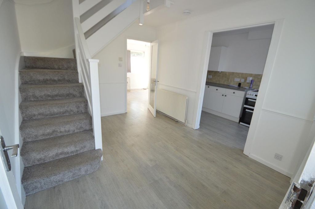 Property photo 2 of 11 Diner.Jpg