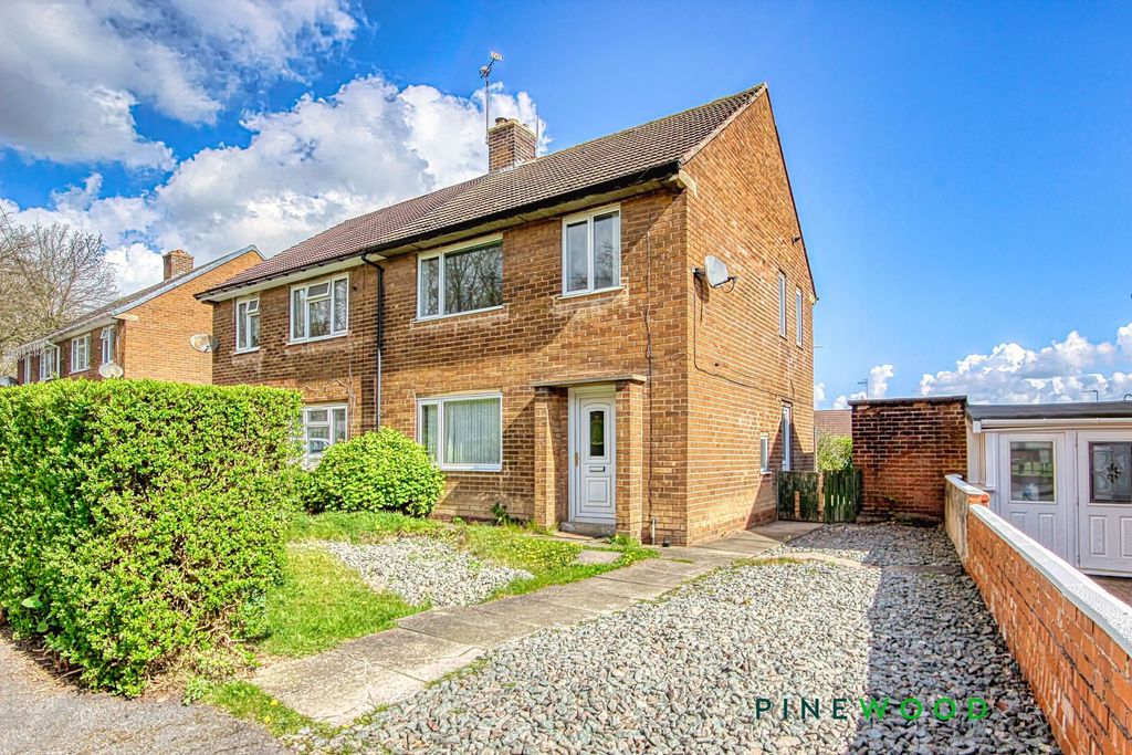 Property photo 1 of 16 Front