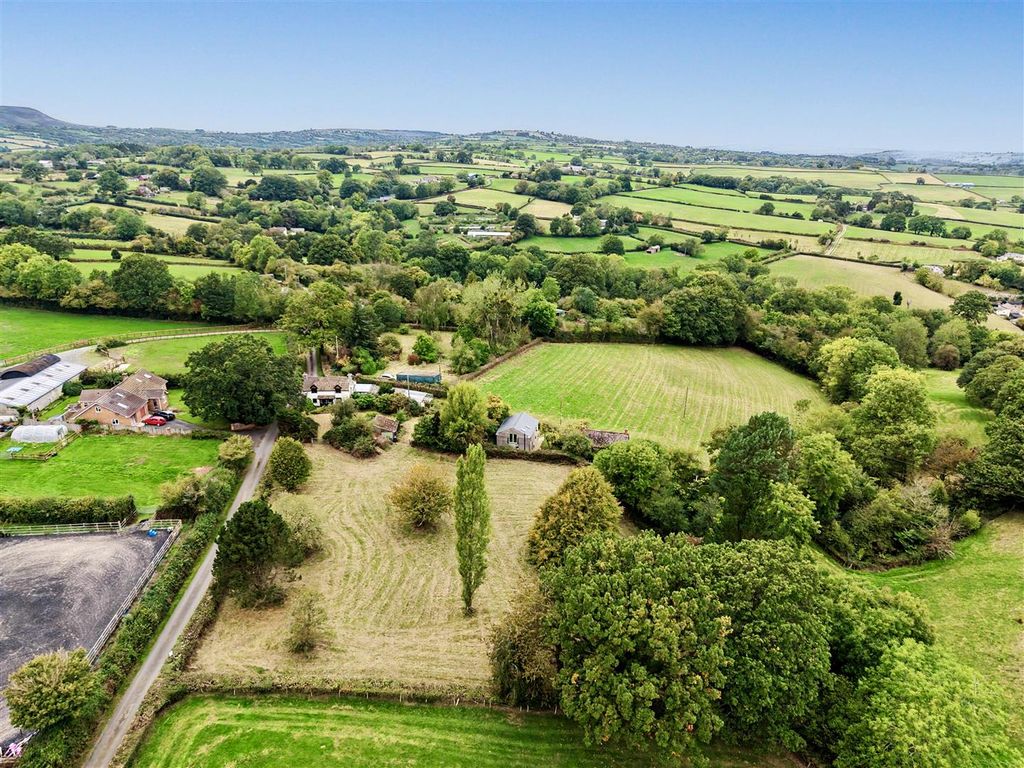 Property photo 3 of 21 Dji_Fly_20260922_150306_0474_1790086466569_Photo.J