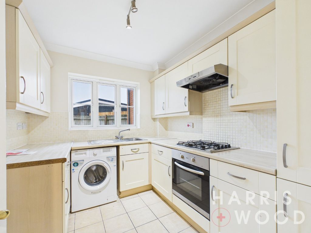 Property photo 3 of 23 4931393