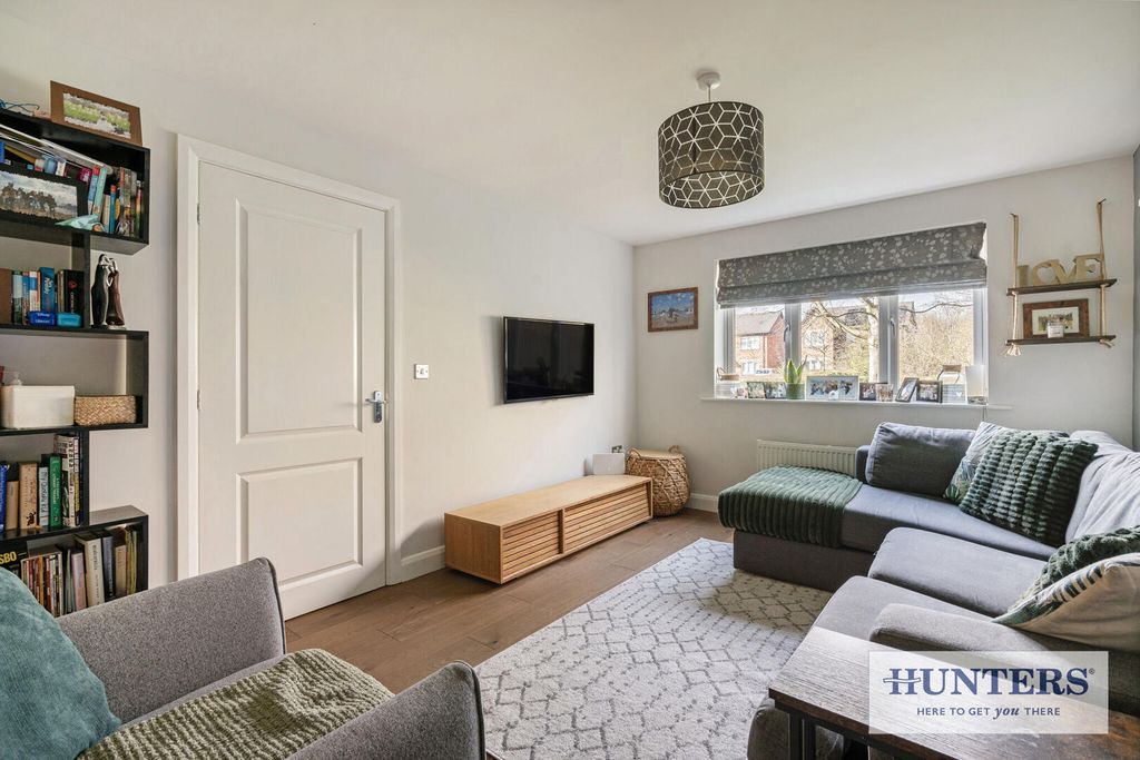 Property photo 2 of 26 Living Room