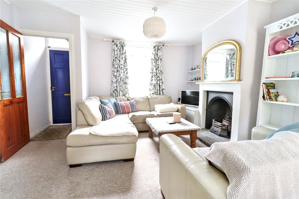 Property photo 2 of 10 Picture No. 03
