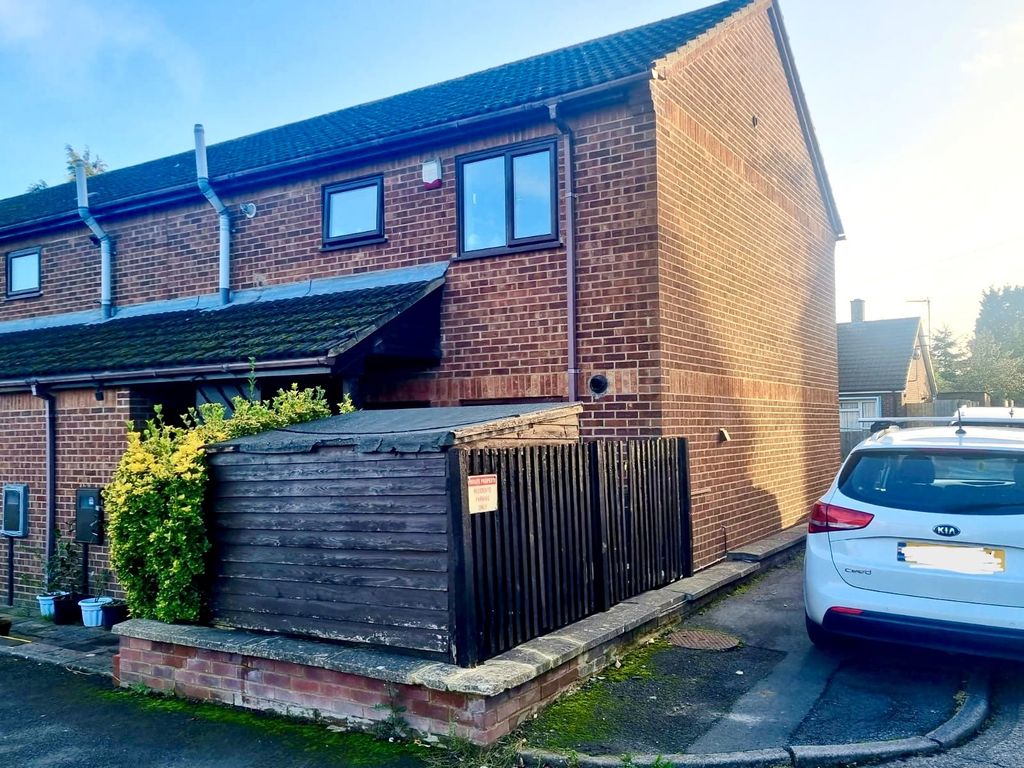 Property photo 2 of 17
