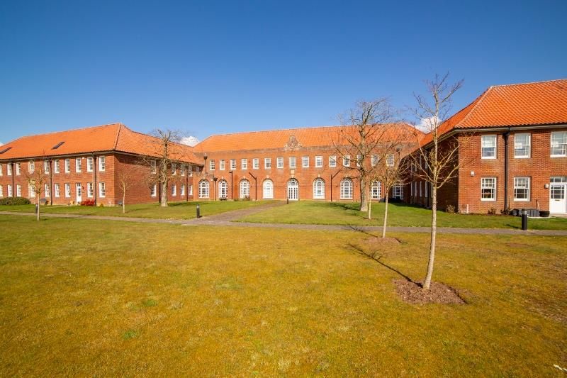 Property photo 1 of 43