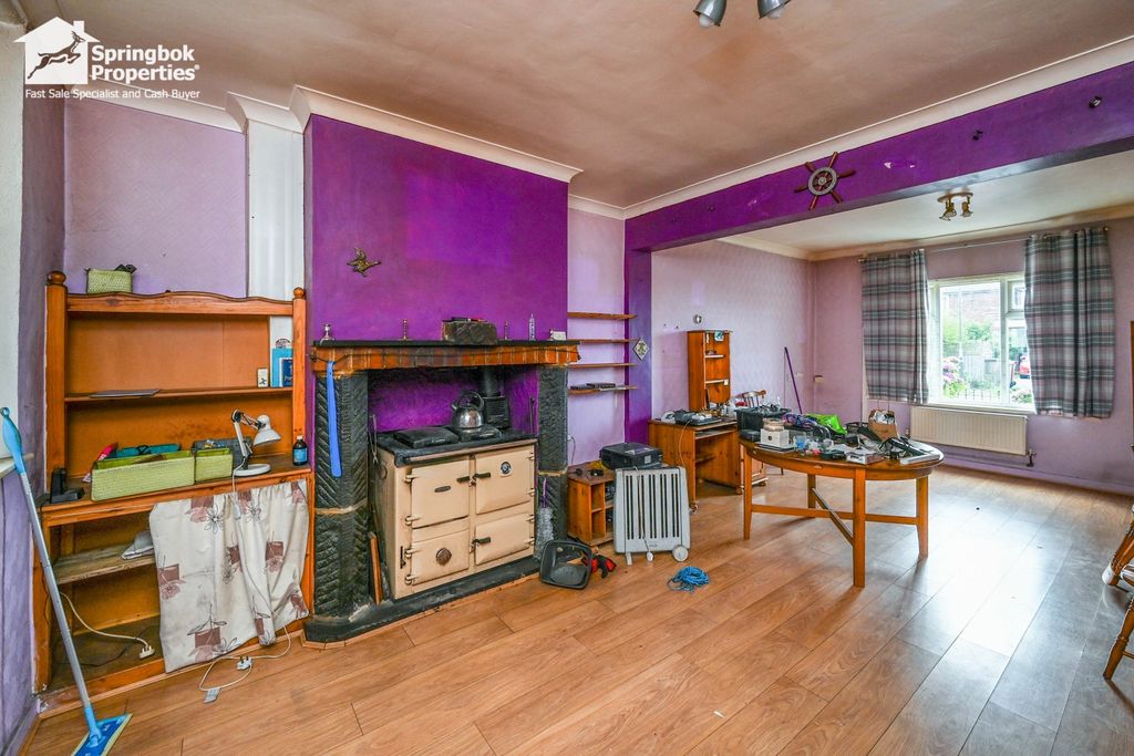 Property photo 2 of 17 Image 1