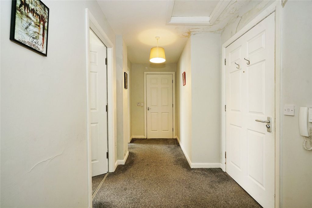 Property photo 2 of 12 Picture No. 02