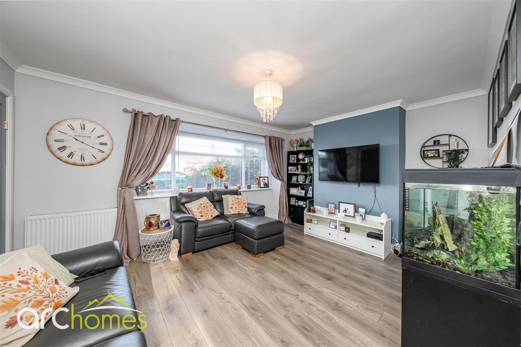 Property photo 2 of 38 Dsc05815-Edit.Jpg