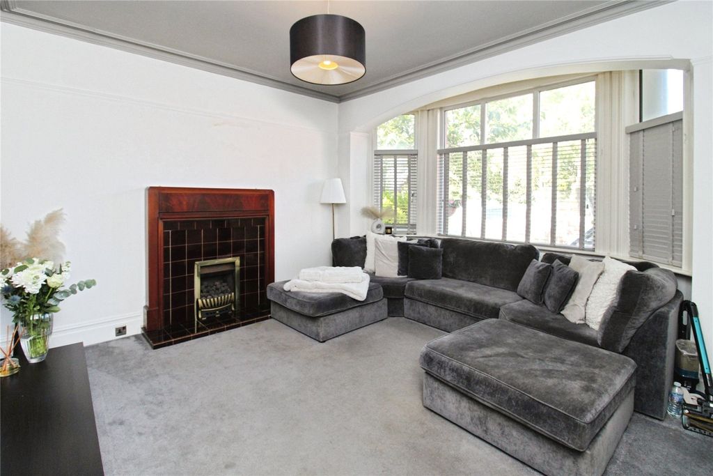 Property photo 2 of 13 Picture No. 02