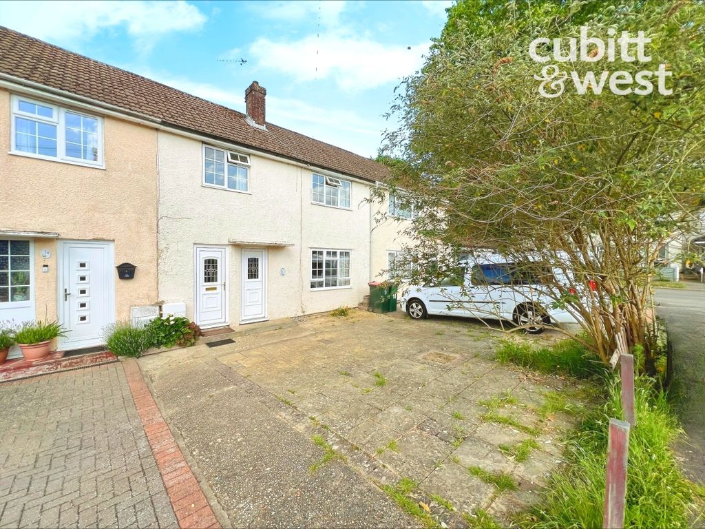 Property photo 3 of 14 External