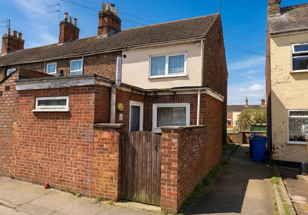 Property photo 2 of 2