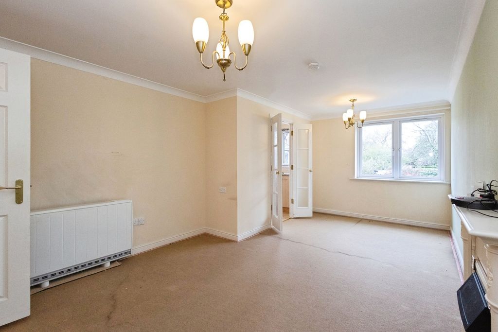 Property photo 3 of 19 Pbox-Img.Jpg