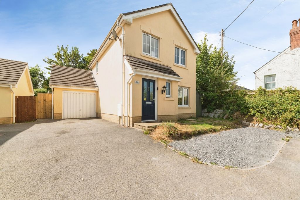 Property photo 1 of 23 Pbox-Img.Jpg