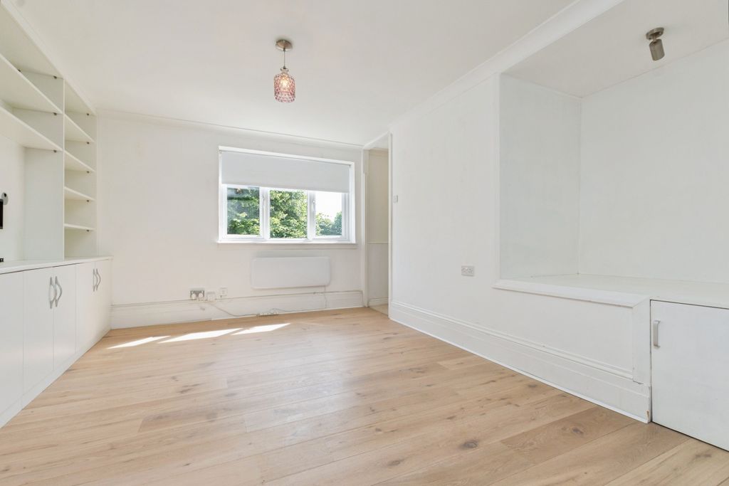 Property photo 2 of 20 C13Ab69c-4d6A-F111-Ab0d-7Ced8d6B4873