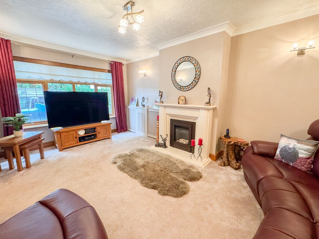 Property photo 3 of 30 Sitting Room