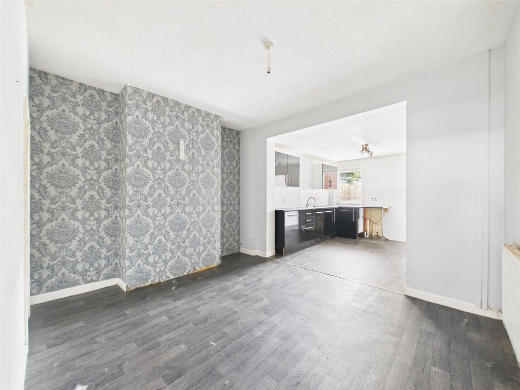 Property photo 2 of 10 Picture No. 06