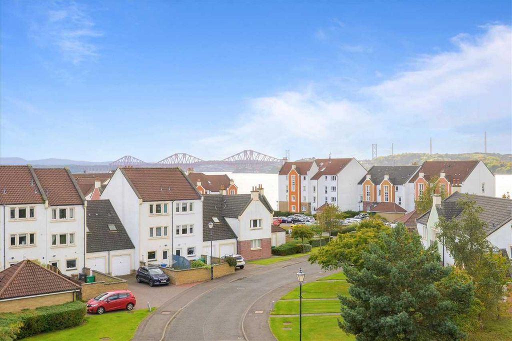 Property photo 2 of 12 View