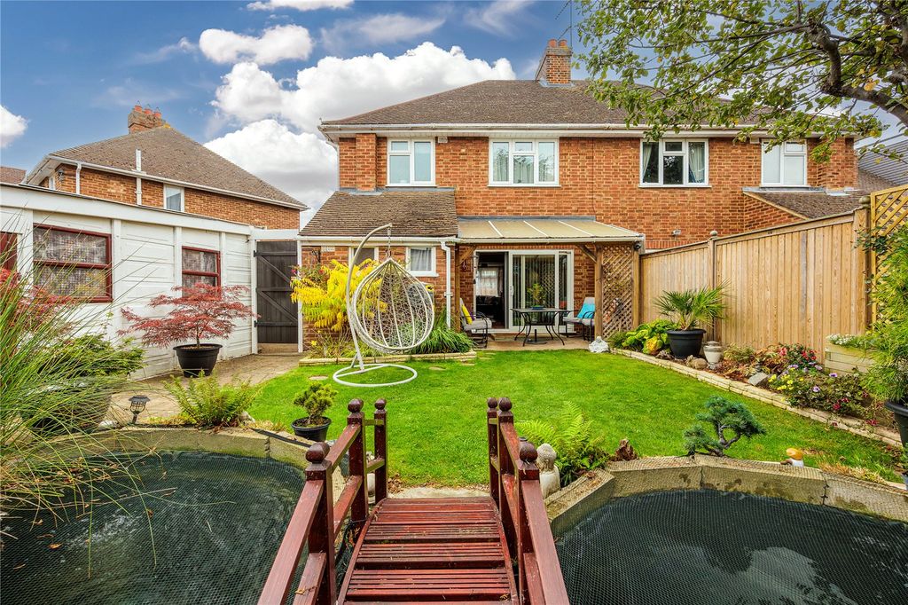 Property photo 1 of 19 Picture No. 11