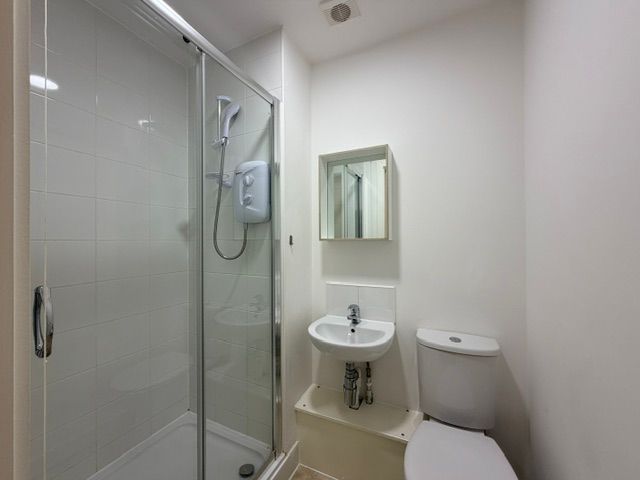 Property photo 3 of 8 Img_2484.Jpg