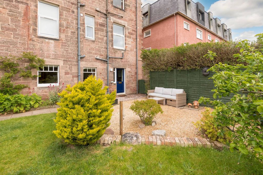 Property photo 2 of 14 Property Image 2